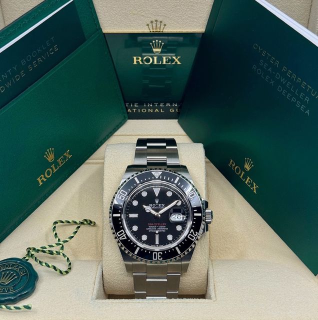 Rolex Sea-Dweller 126600 Image 7